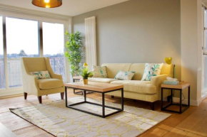Beautiful Apartment with Fantastic Views